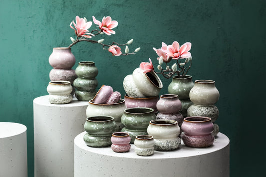 Concetta Pink Ceramic Round Bulby Pot Rough L