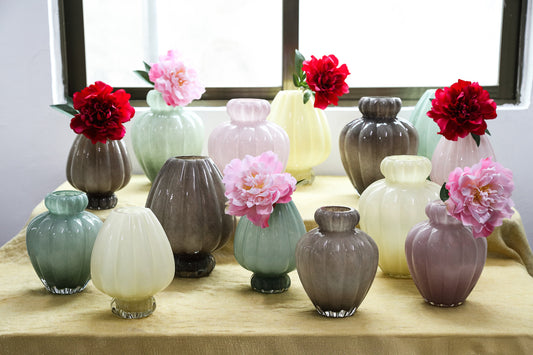 Syamer Pink Milkglass Vase Ribbed On Foot S