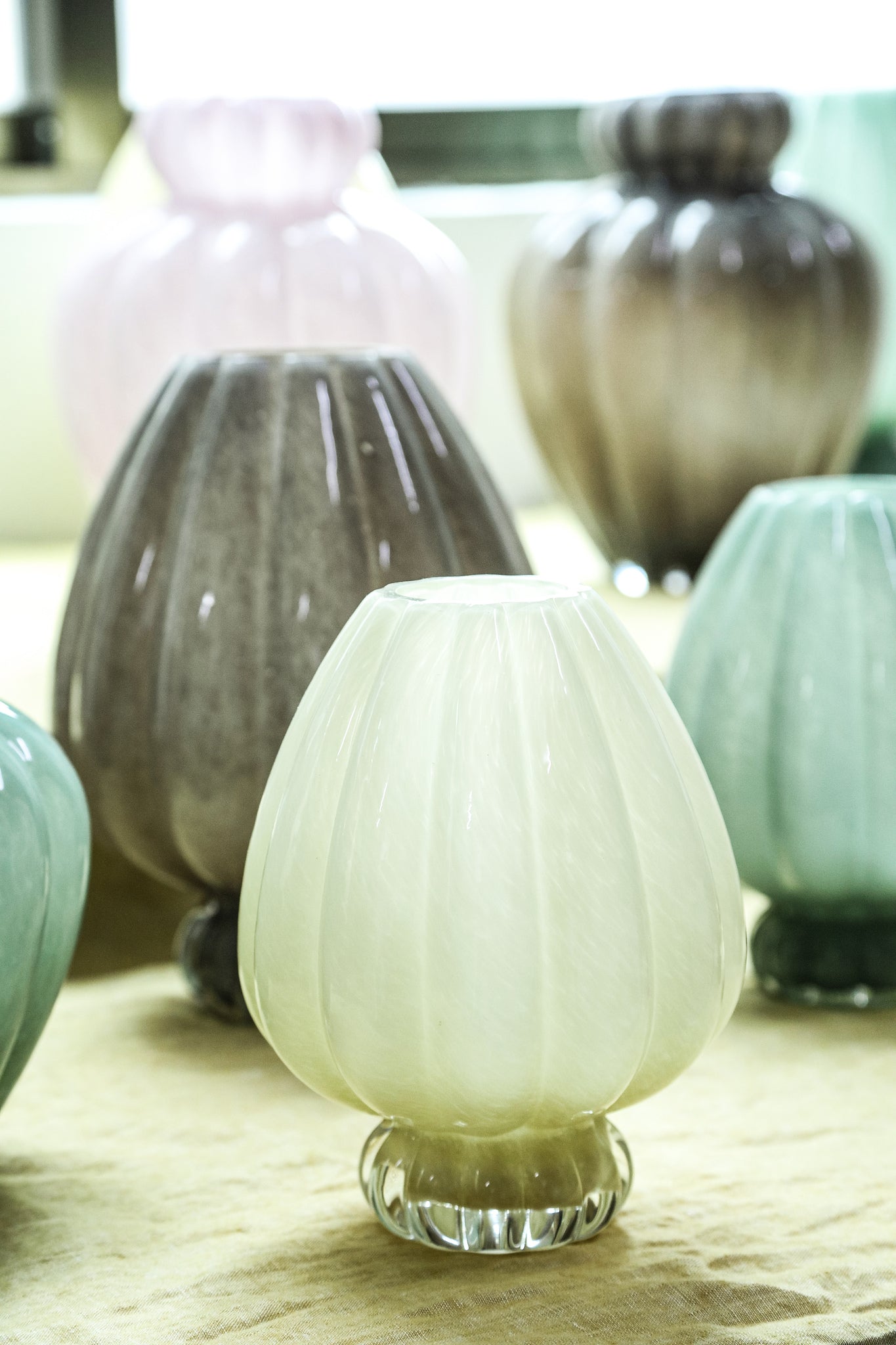 Syamer Cream Milkglass Vase Ribbed On Foot S