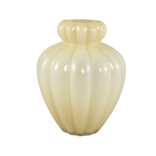 Syamer Cream Milkglass Vase Ribbed Small Border L