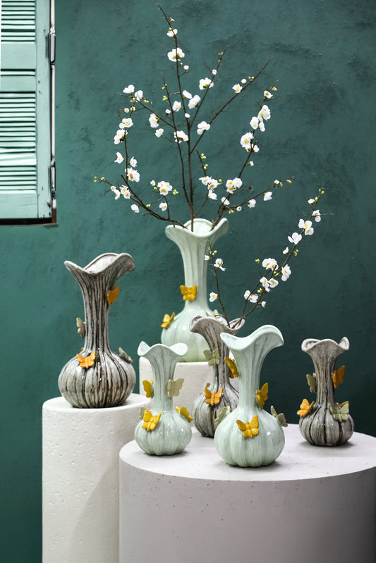 Tamarae Green Ceramic Flowy Vase W Butterfly M