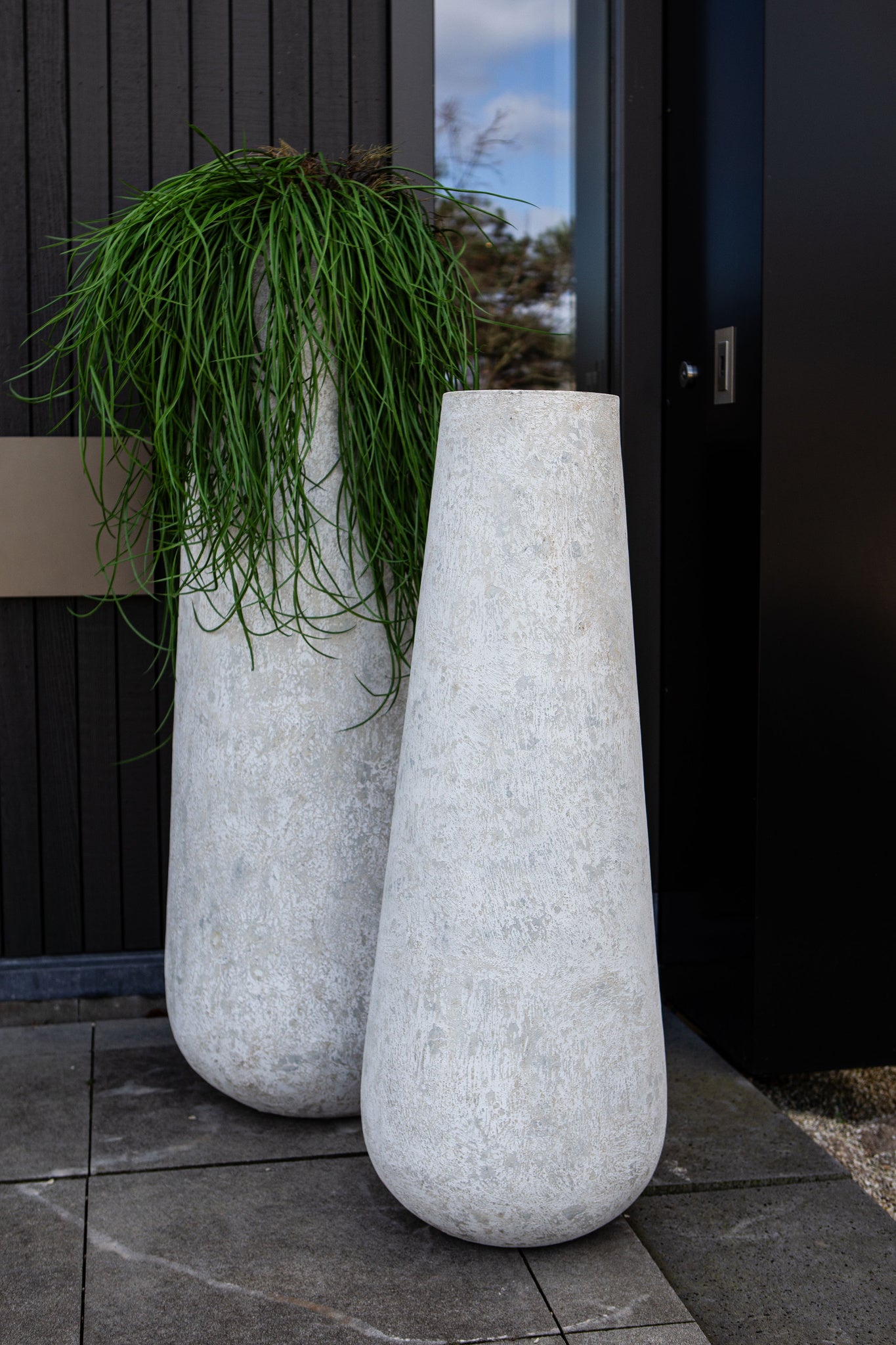 Toshiba White Round High GRC Pot S