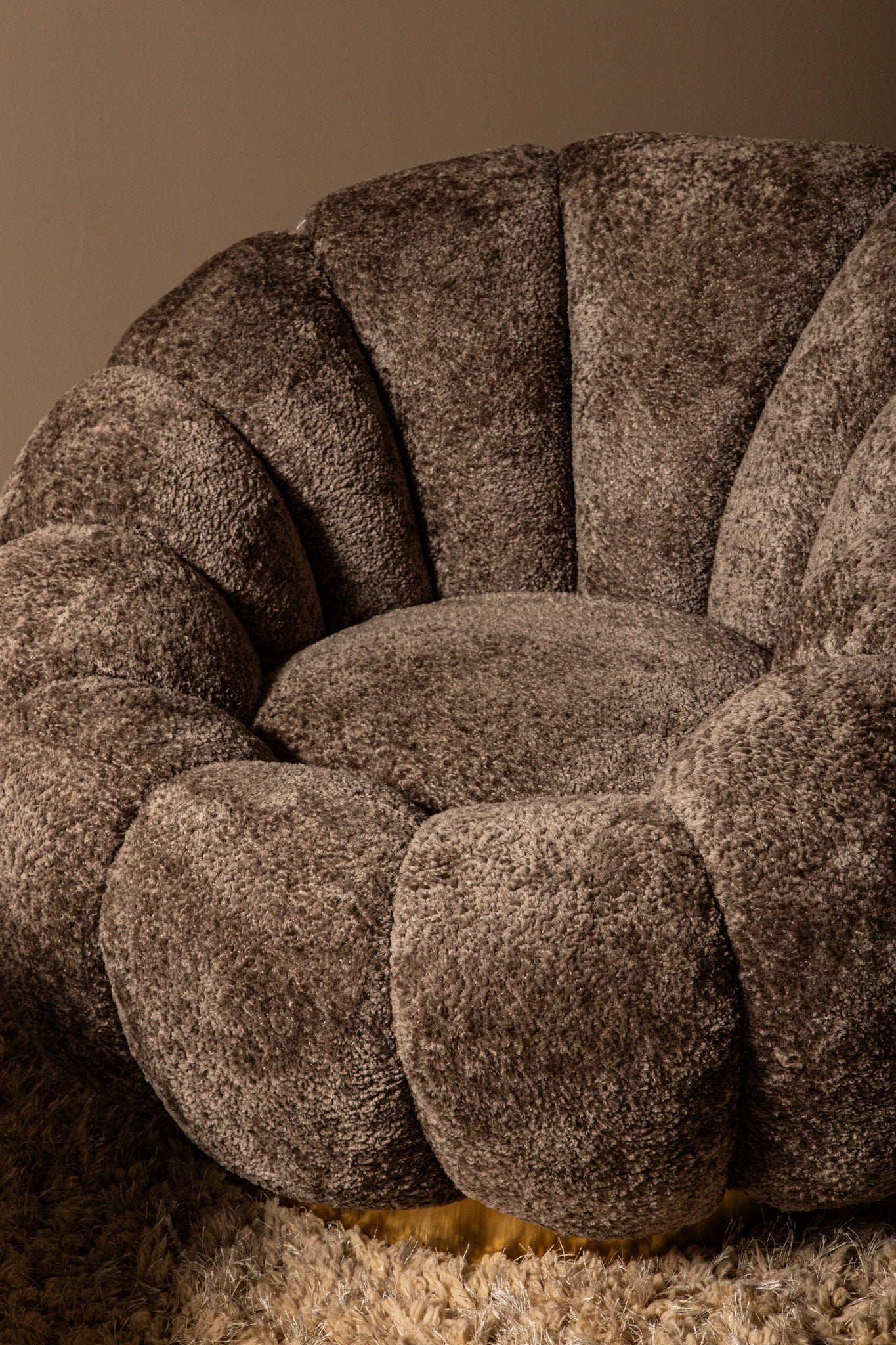 Daisy Fauteuil Antelope Euphoria 6 Gold Base