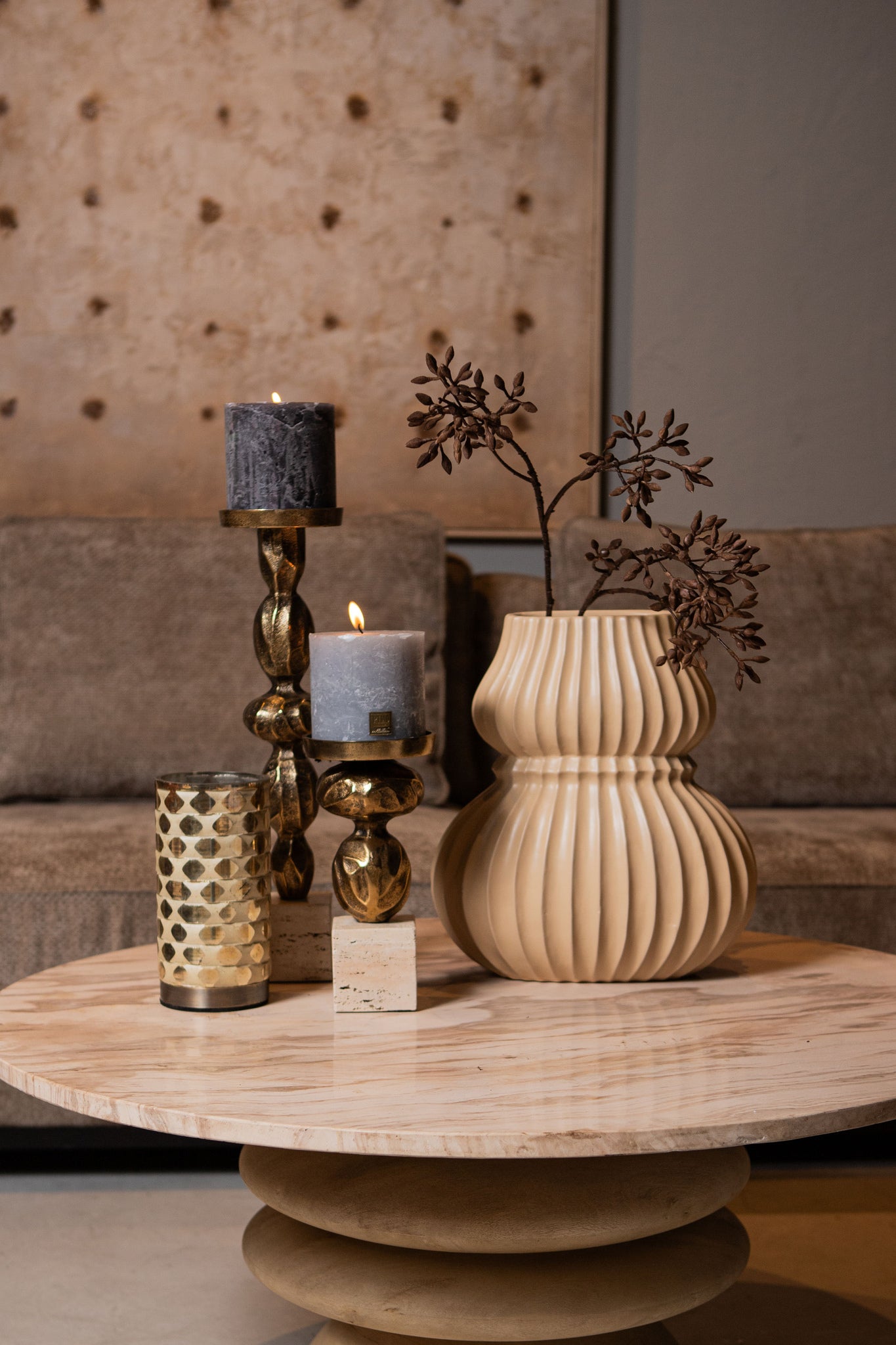 Malines Gold Casted Alu Candleholder On Base L