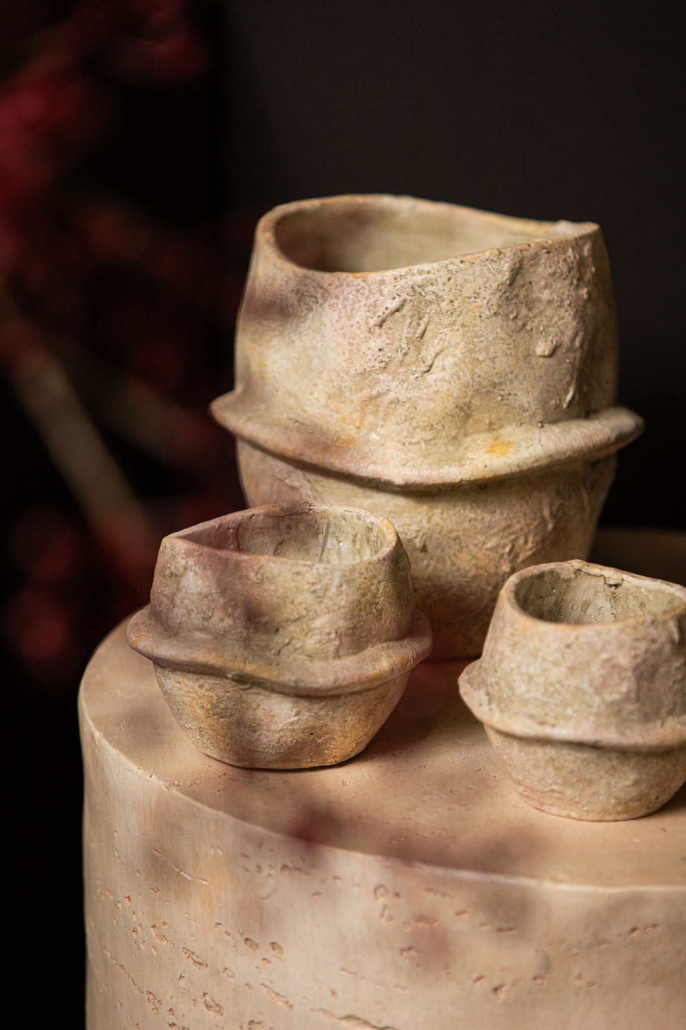 Haania Beige Cement Round Pot With Middle Line L