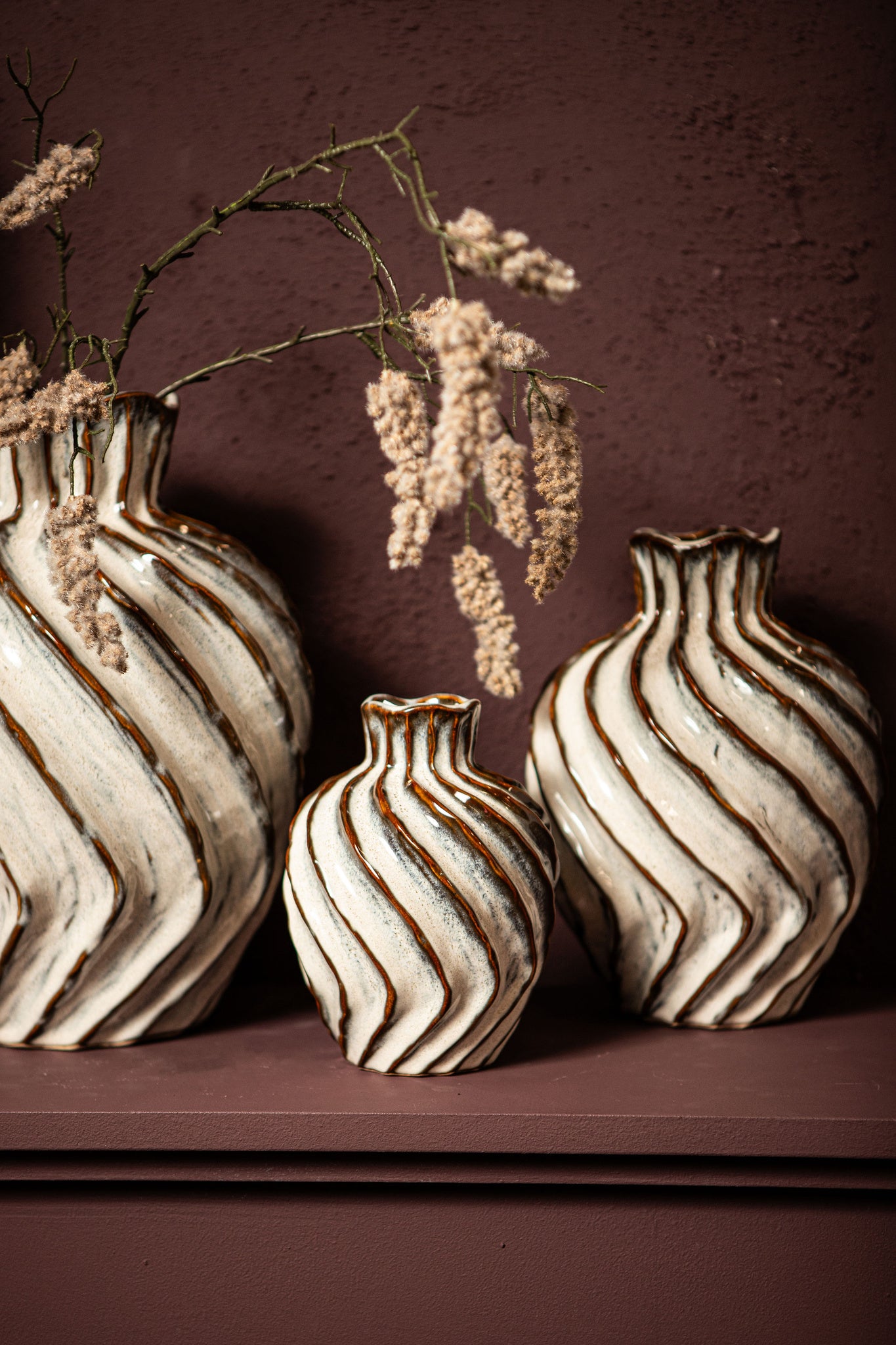 Marel White Round Ceramic Vase Swirl Lines L