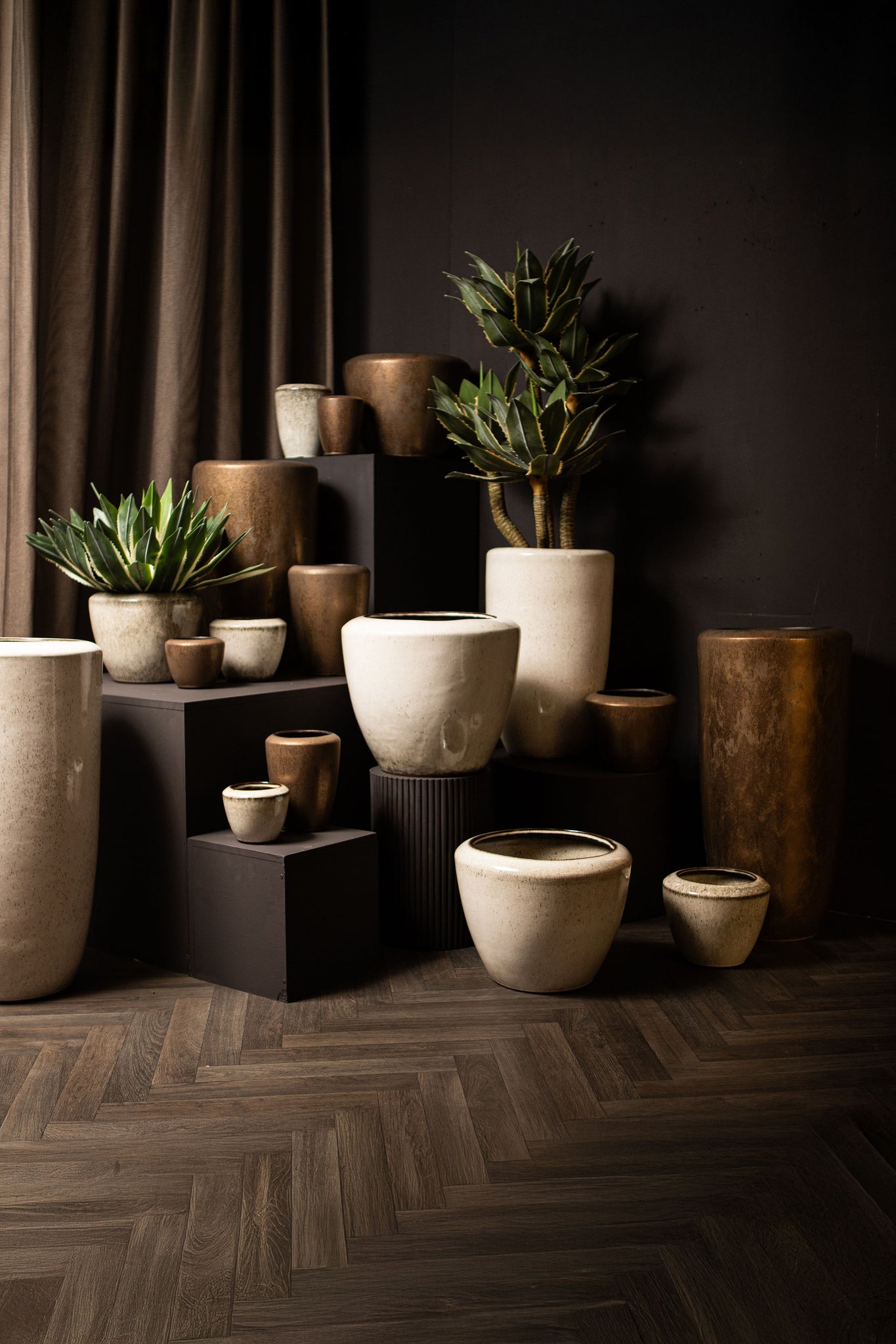 Kyleigh Beige Round Ceramic Pot Smooth Low L