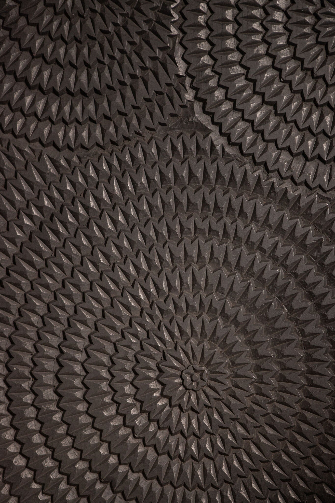 Levya Zwart Houten Rechthoekig Wandpaneel Rond Patroon 105x78x3 cm