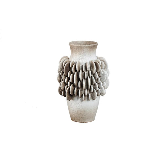Wina Beige Keramische Vaas Met Ronde Schubben Hoog S 38x25x25 cm