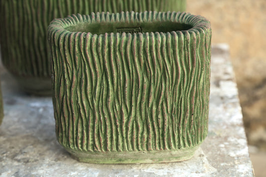 Jacyln Mos Groen Cement Pot Ovaal Laag Strepen Set van 8 Stuks 18x20x10 cm