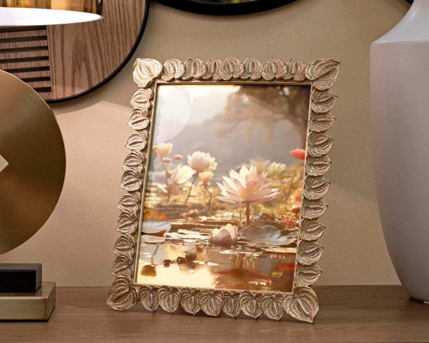 Mauro Ferretti PHOTOFRAME ANTHURIUM CM 26X2X31 (INSIDE PHOTO SIZE CM 20X25)