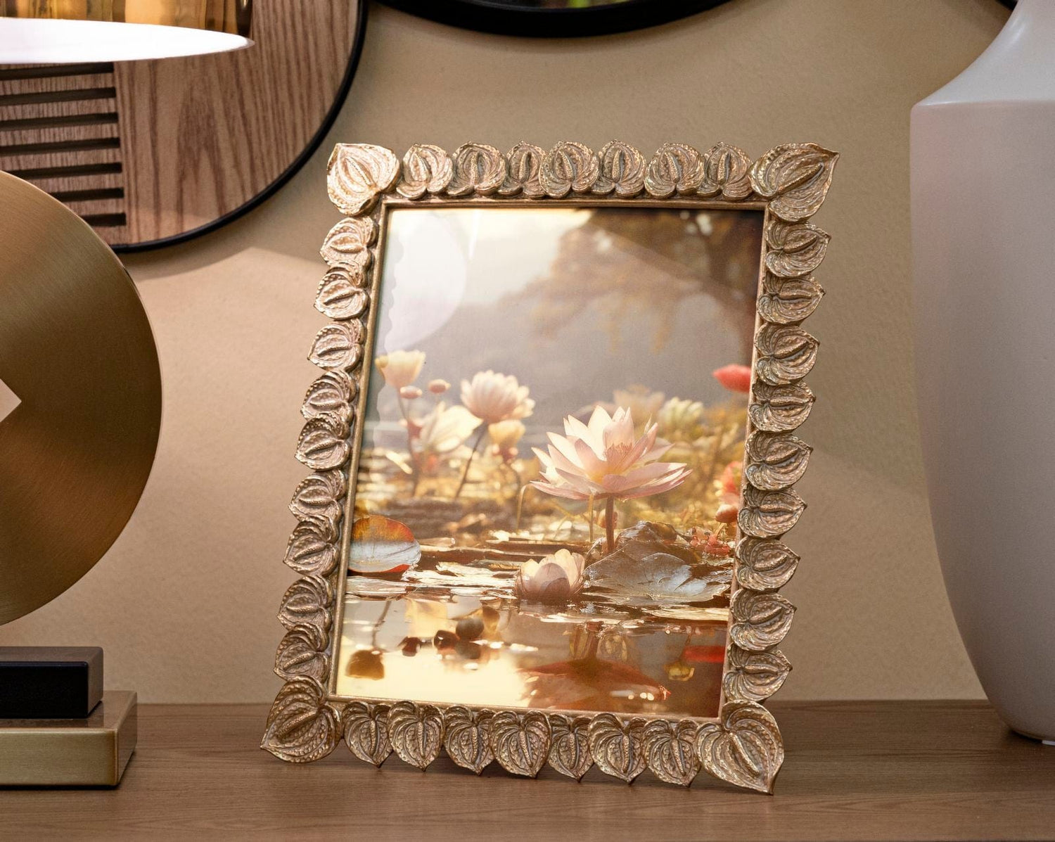 Mauro Ferretti PHOTOFRAME ANTHURIUM CM 26X2X31 (INSIDE PHOTO SIZE CM 20X25)