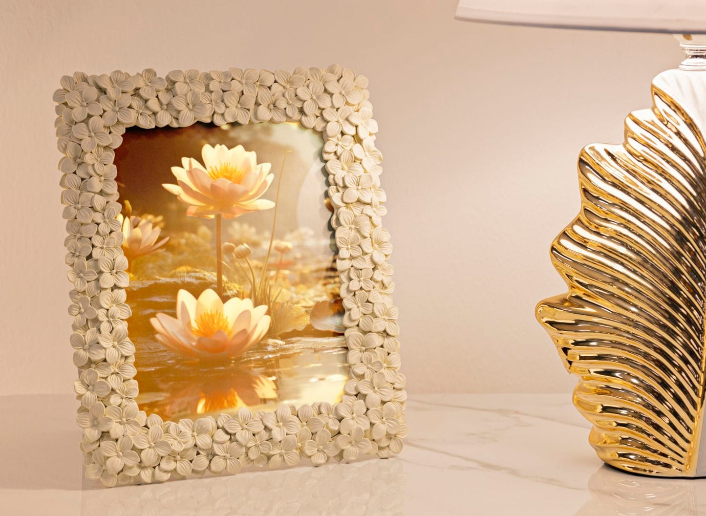 Mauro Ferretti PHOTOFRAME FLOTY CM 21,5X2X26,5 (INSIDE PHOTO SIZE CM 15X20)