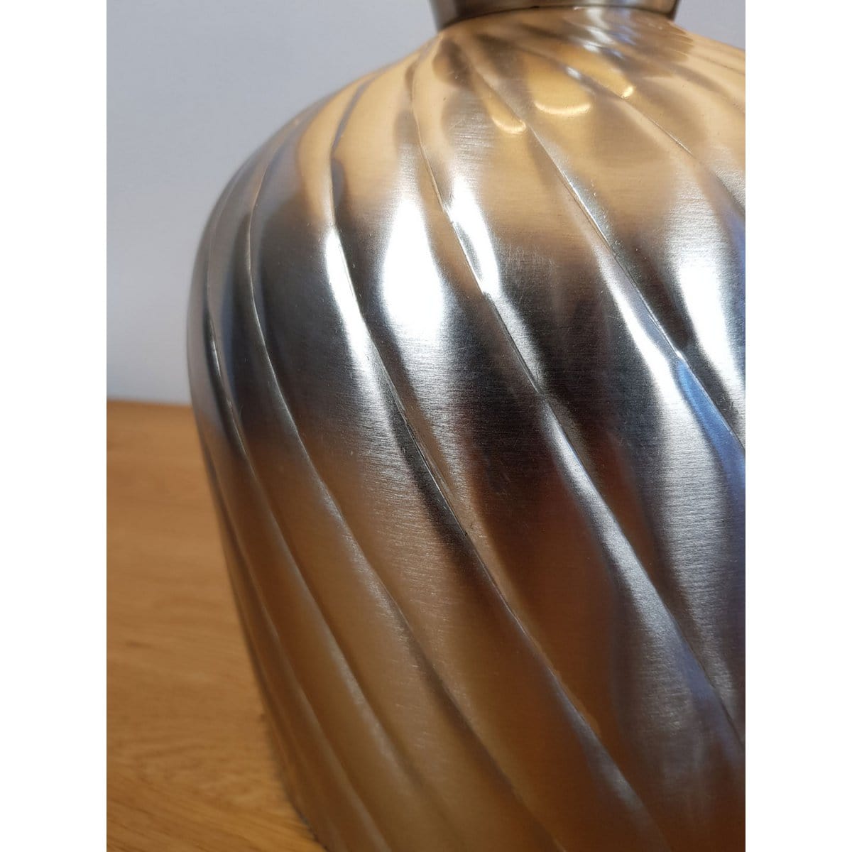 Voglrieder kreatives Wohnen Tafellamp bedlampje ø 30 x H 52 cm tafellamp sierlamp metalen voet goud zilver