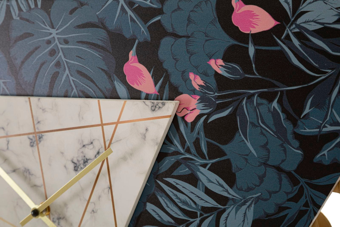 Mauro Ferretti WALL CLOCK TRIANGLE CM 75X4,5X59