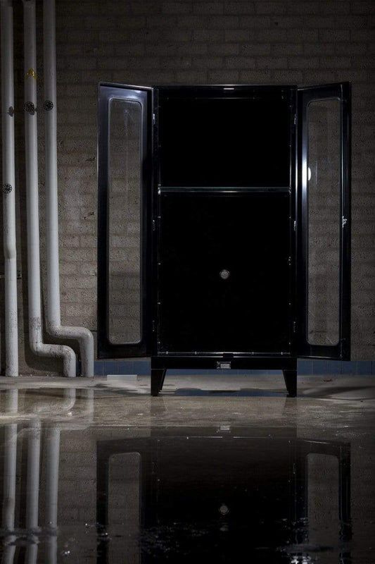 Industriële vitrinekast zwart MK1.2 | IndustrieelHuys.nl.